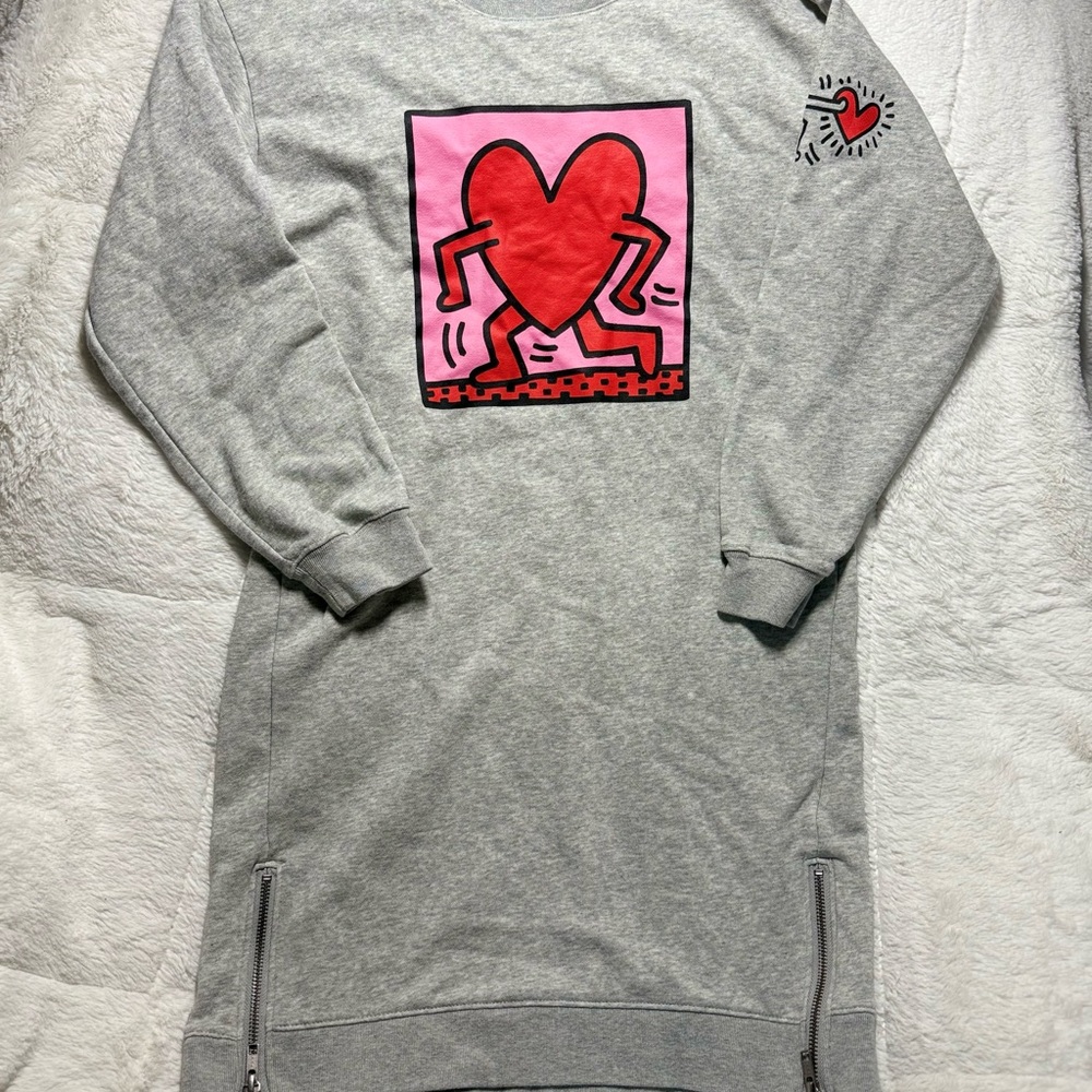 GAP Gray Sweatshirt Dress with Pink Heart Graphic